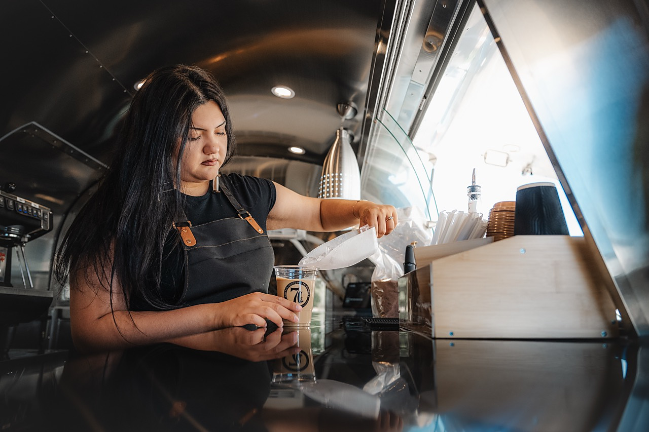 Restaurant interior photograph